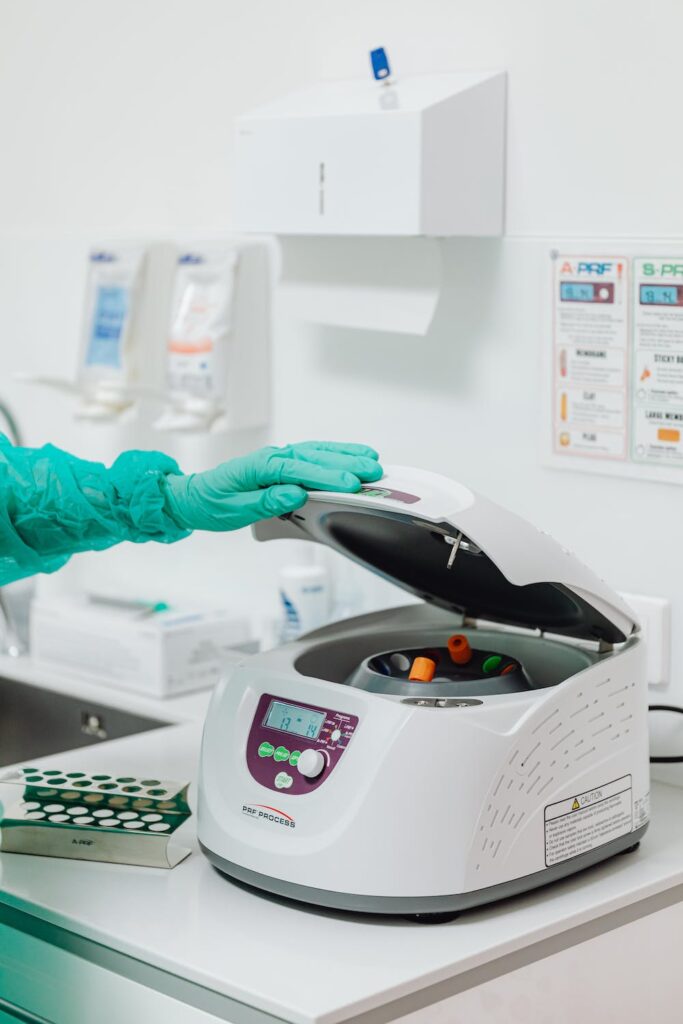 Preparing PRP injections